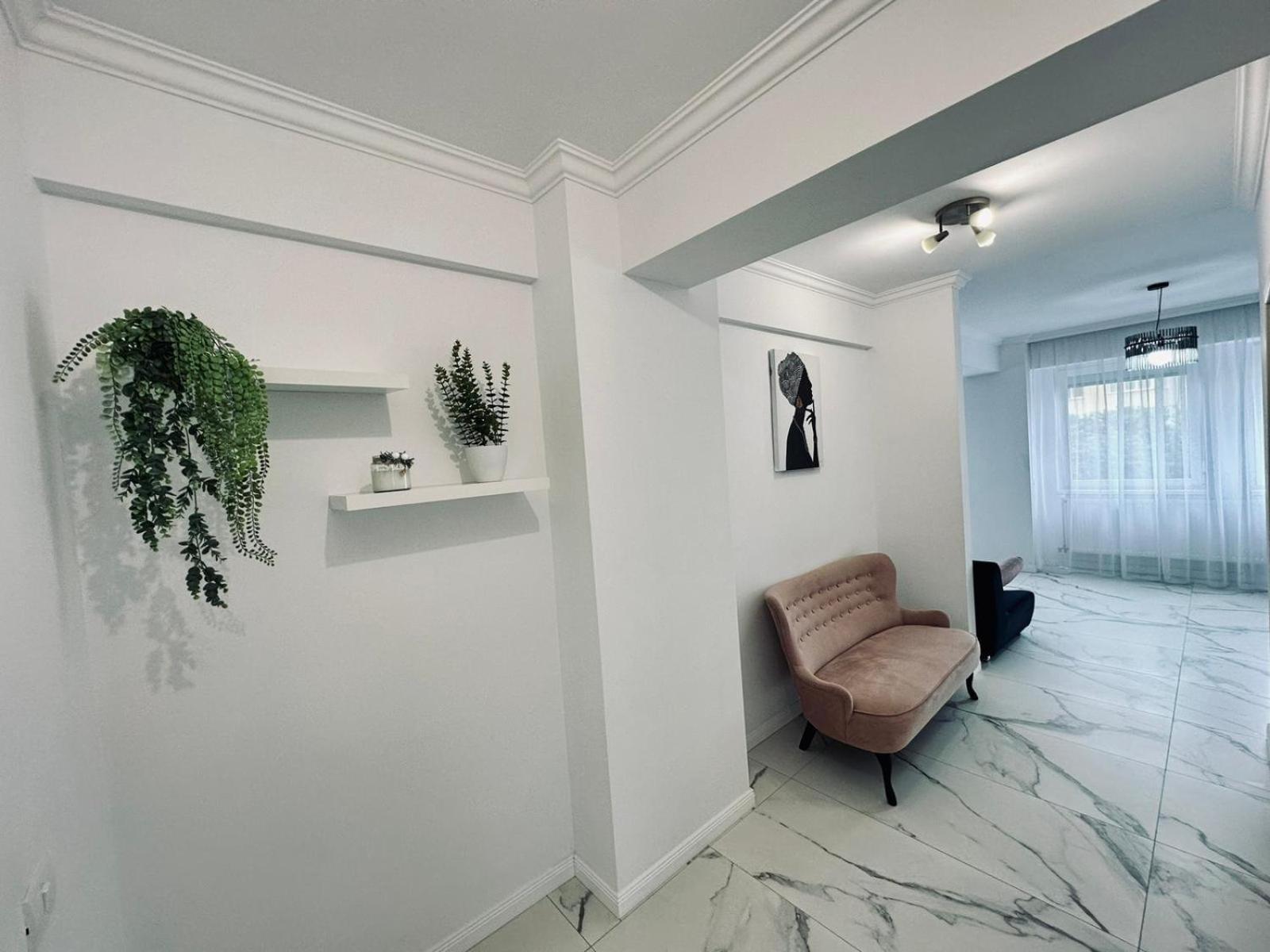 Sofiapartment Oradea Exteriör bild